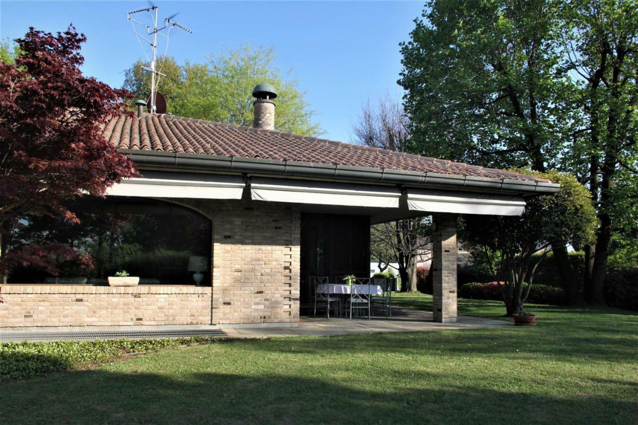 Villa Onorina Carimate Exterior photo